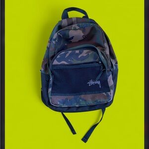 Stüssy camo backpack